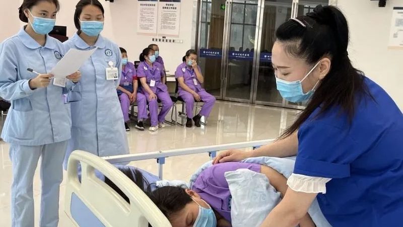 居家养老服务托管加盟：流程解析与关键要点**